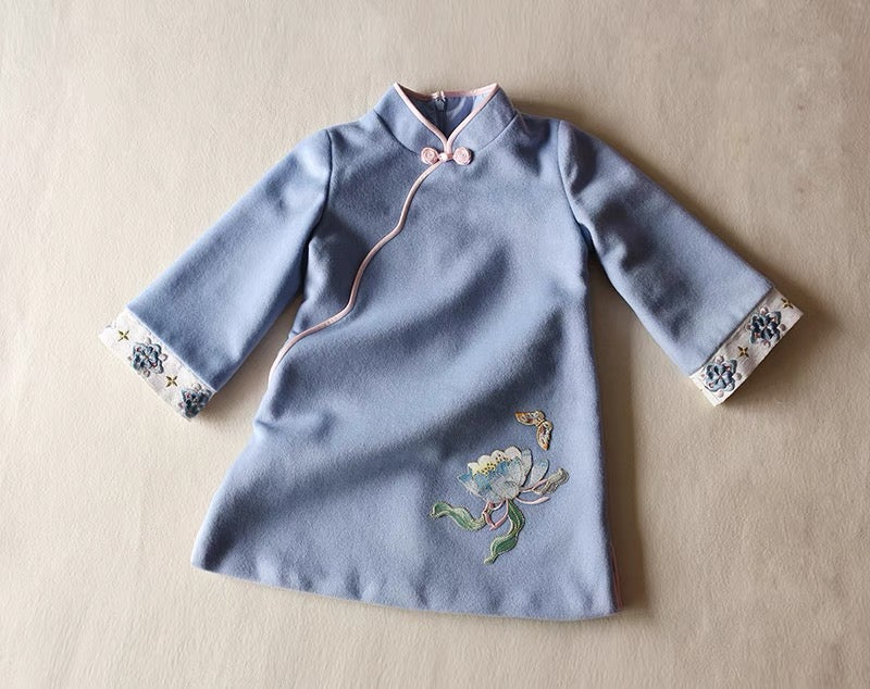 POWDER BLUE LONG SLEEVE CASHMERE CHEONGSAM TUNIC