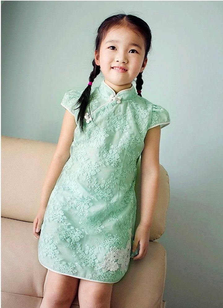 SLEEVELESS MINT LACE SHIFT DRESS