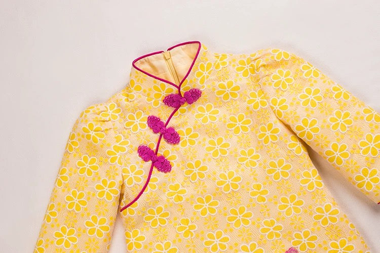 EYELET ROSE CHEONGSAM DRESS IN YELLOW