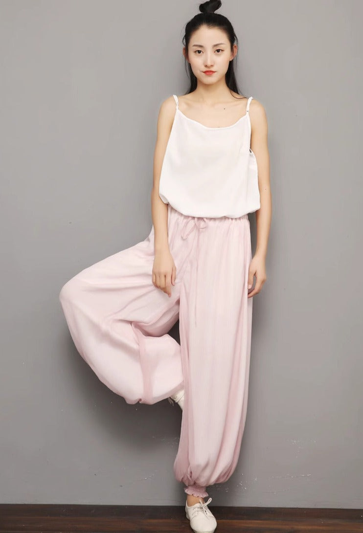 Chiffon crepe pant with elastic waist and ankle