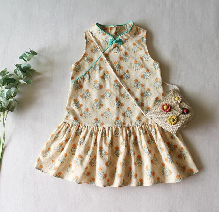 SLEEVELESS SUMMER DRESS WITH TIED BOW